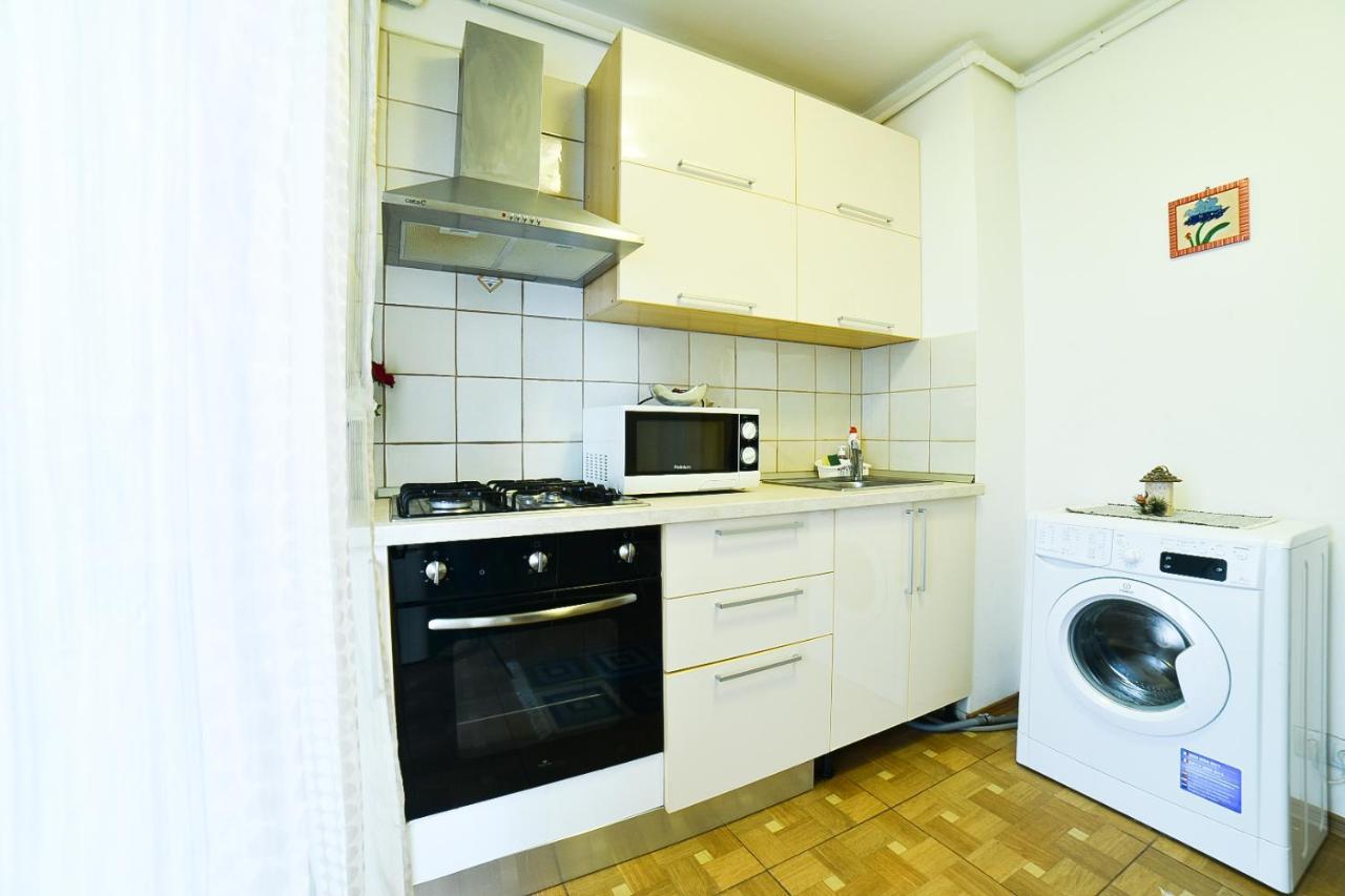 Apartment Unirea Cozy Studio Bucharest